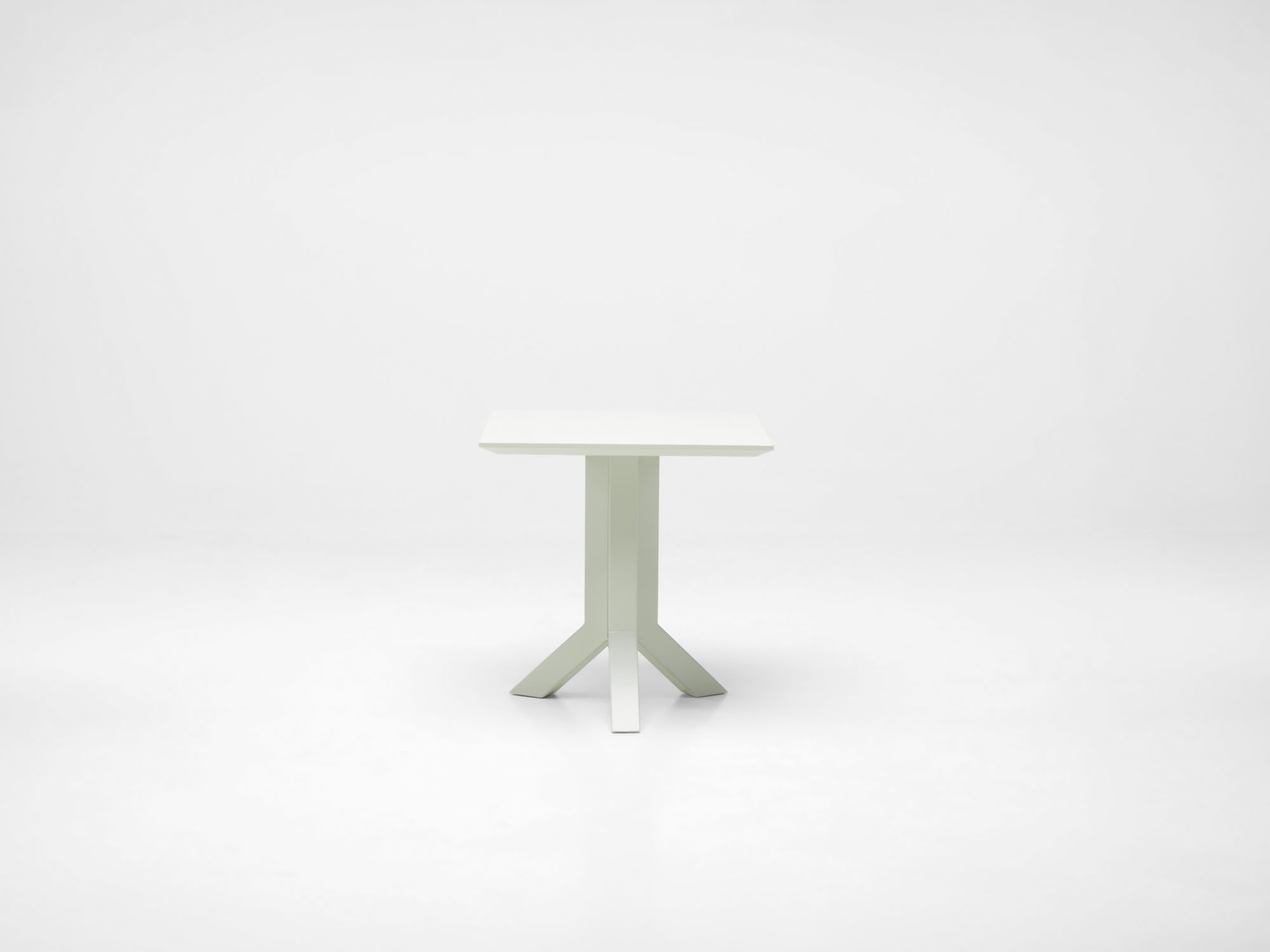 Otto XL Side Table
